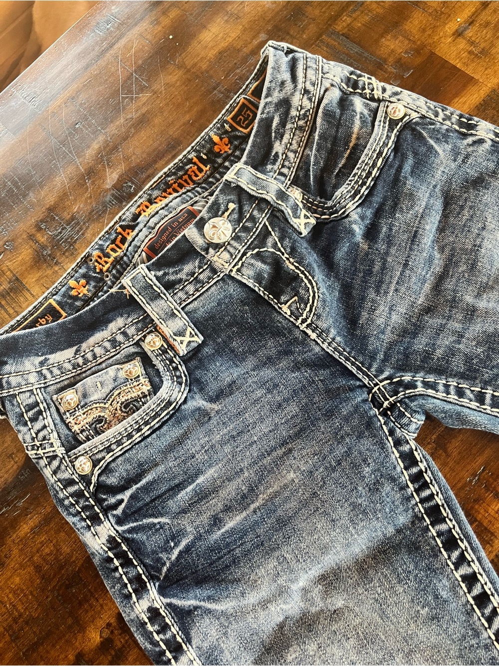 Rock Revival Womenâs Barby Faded Blue Slim Straight Jeans